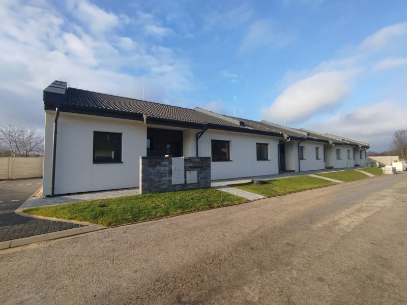 WhatsApp Image 2025-12-07 at 13.22.32.jpeg