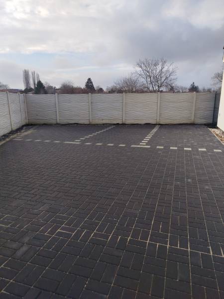 WhatsApp Image 2025-12-07 at 13.22..jpeg