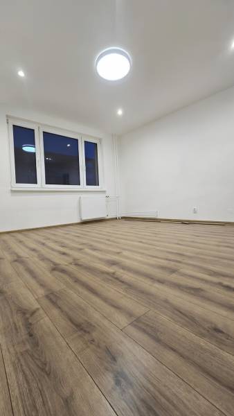 WhatsApp Image 2026-02-02 at 00.34.47 (2).jpeg