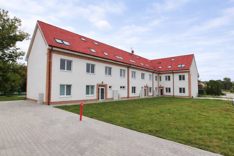 WhatsApp Image 2026-04-20 at 09.30.28.jpeg